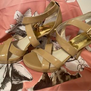 Pre-loved Michael Kora heels
